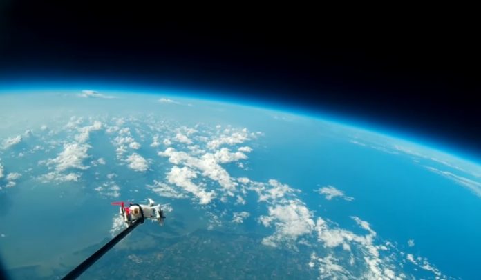 Drone no Espaço