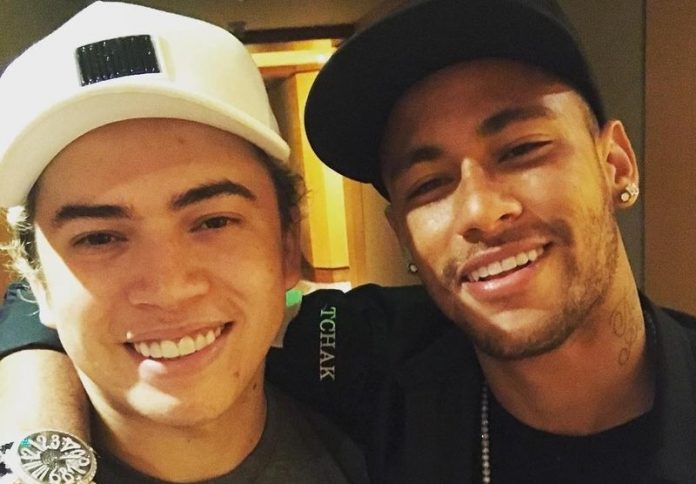 neymar e whindersson