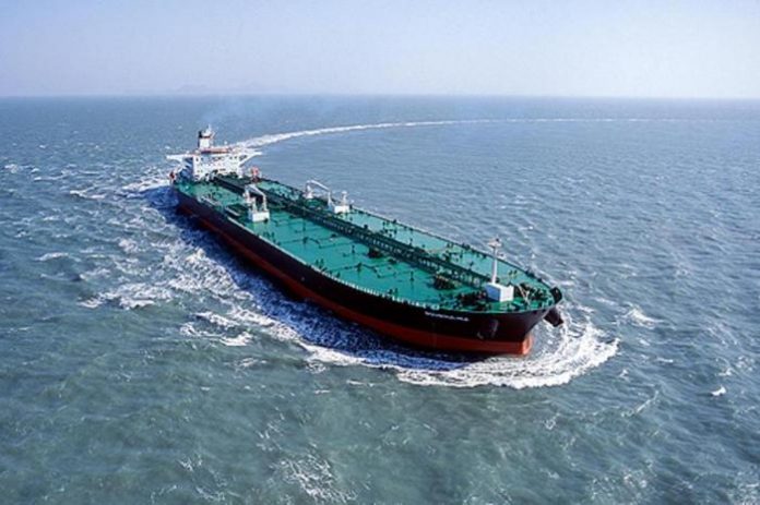navio oleo no nordeste
