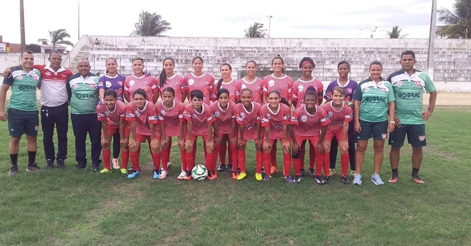 Time feminino do Penedense vence partida de estreia na Copa Rainha Marta