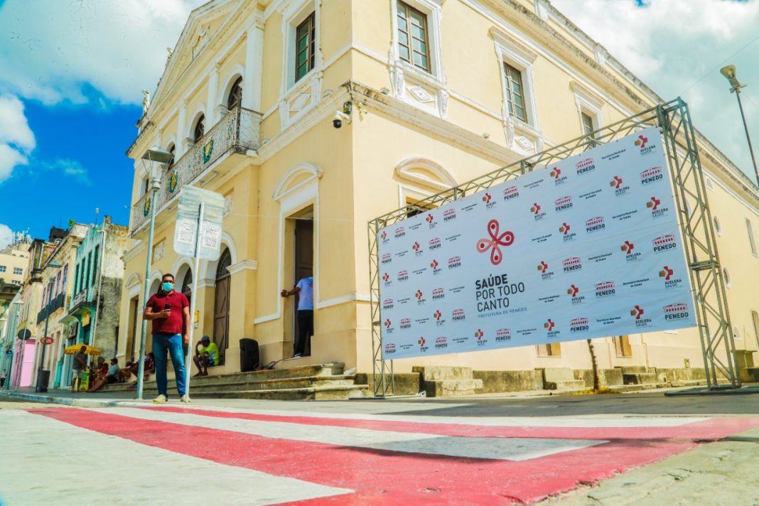 vacina-covid-teatro-penedo-foto-deywisson-duarte (1)