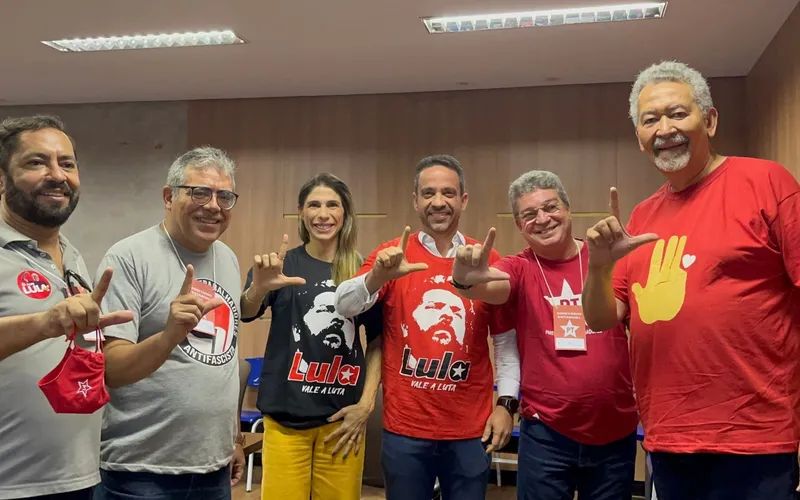 Antes da renúncia de Renan, Paulo Dantas recebe apoio de Lula