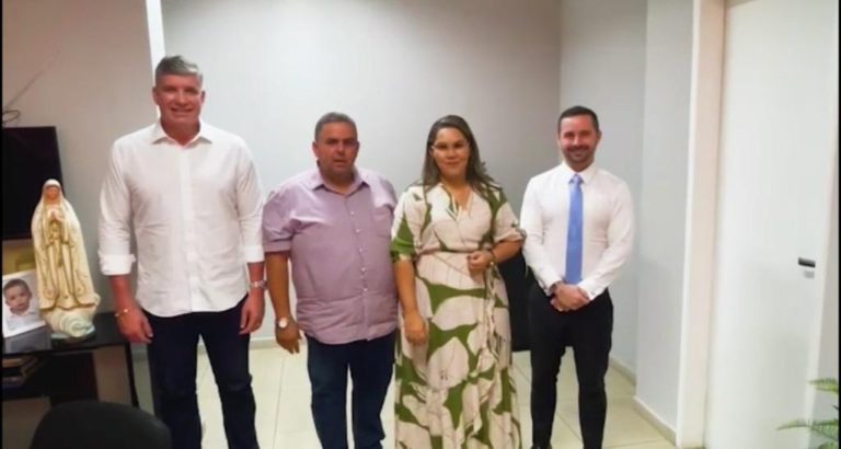 Vice-prefeita de Piaçabuçu declara apoio a candidato da oposição
