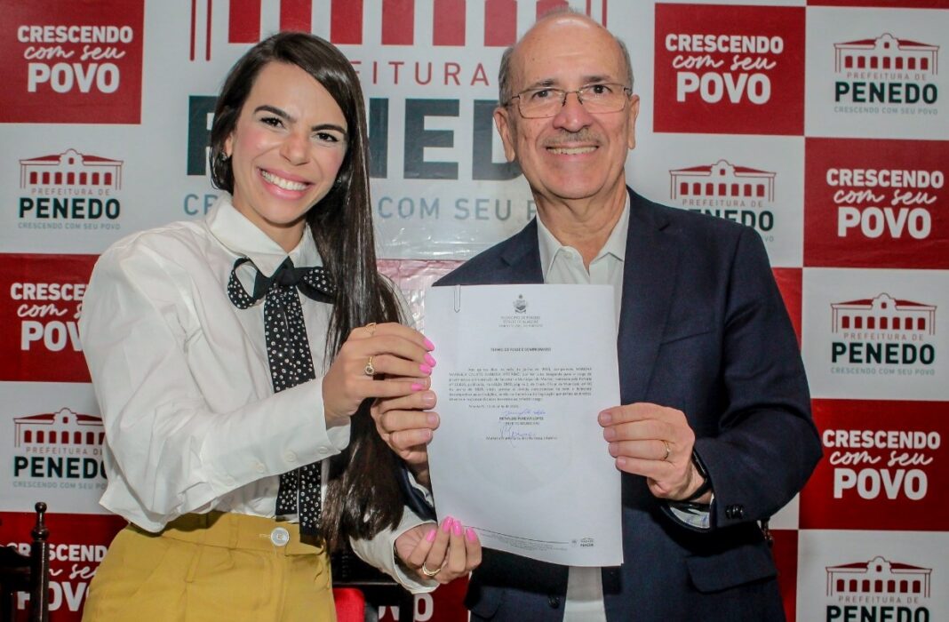 ronaldo-lopes-mariana-secretaria-mulher-penedo