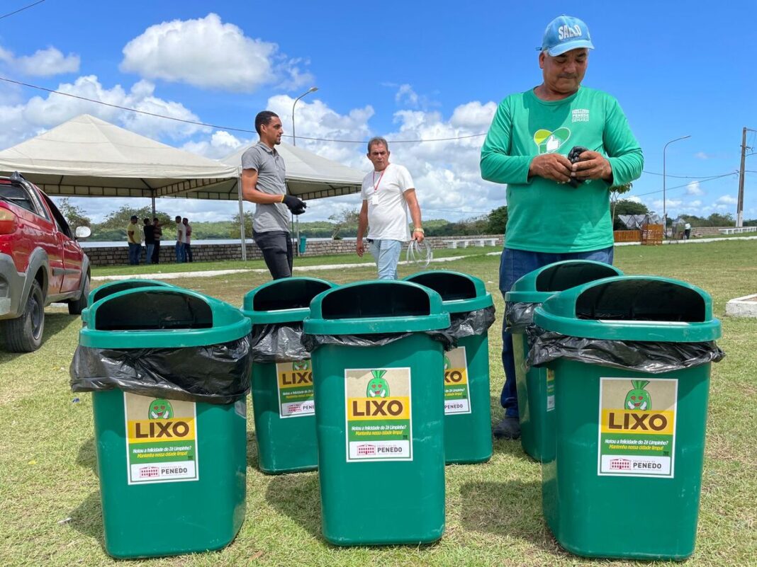 instalação lixeira semarh penedo