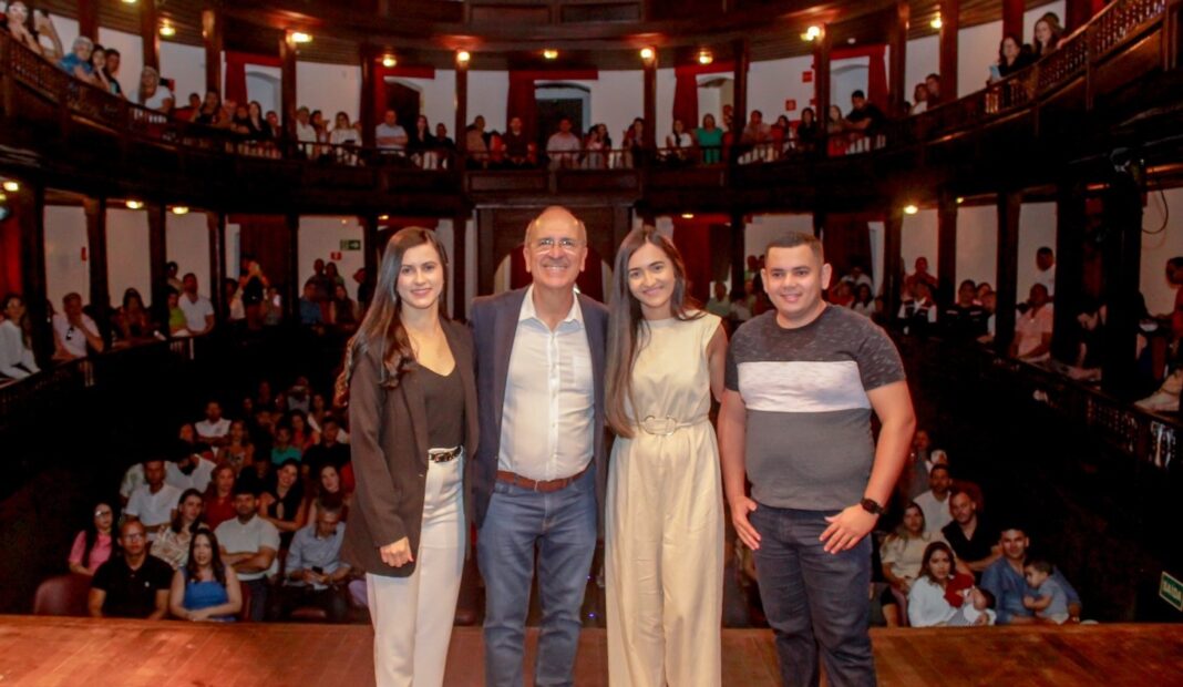 posse-servidores-concursados-prefeitura-penedo-2023