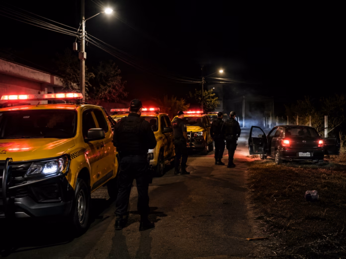 af1ec42d-63d7-47cc-88d0-f47d4b89a40f Motorista preso com revólver calibre .38 durante abordagem policial em Piaçabuçu