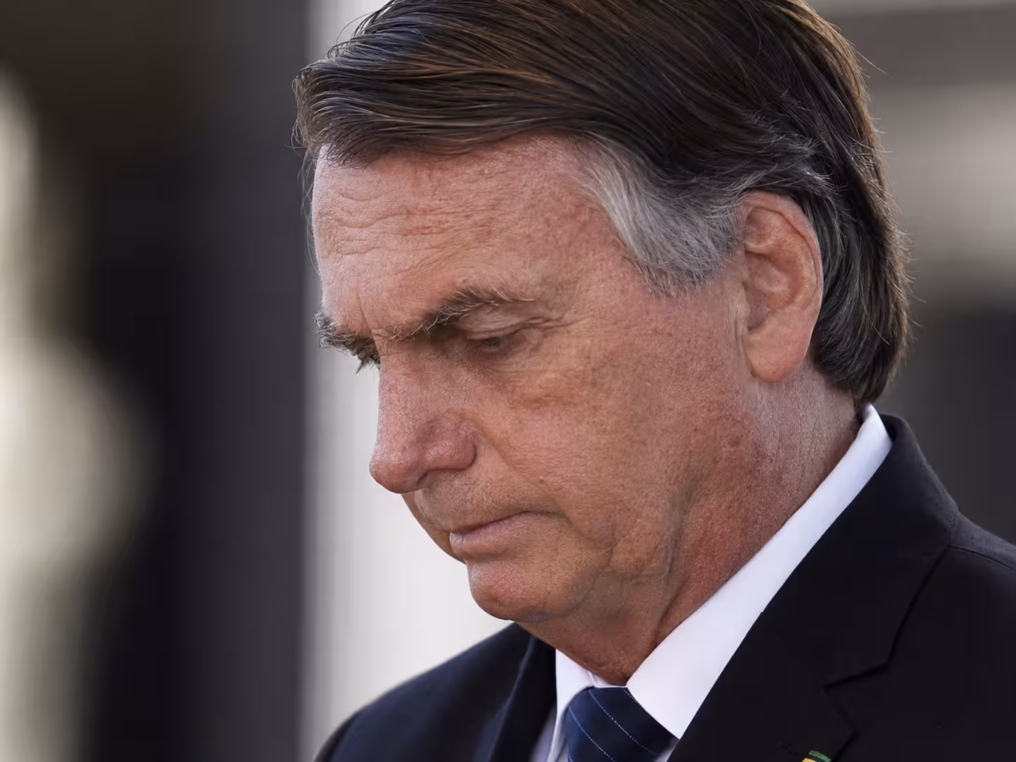 TSE suspende julgamento e mantém proibição de pesquisa sobre Flávio Bolsonaro